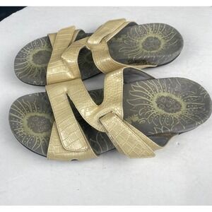 Vionic Womens size 8 Lauren Beige Faux Snake‎ Skin Adjustable Sandals Wide